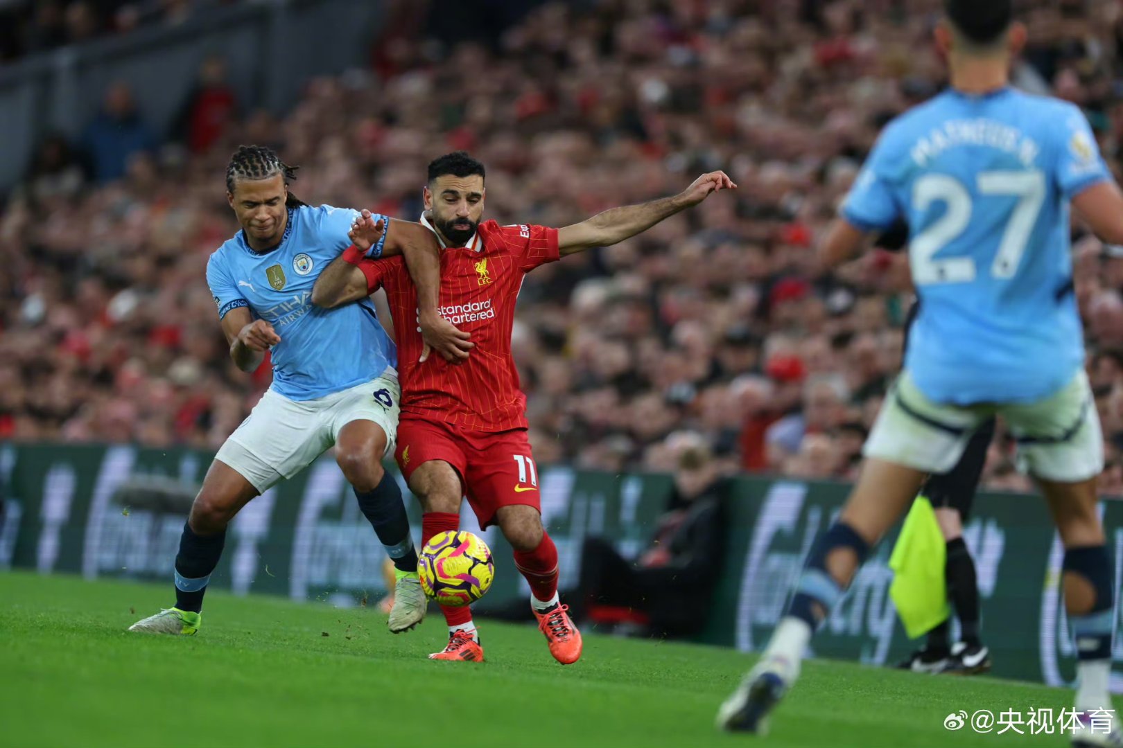 爱游戏官网网页版入口-利物浦加时末段强势反弹阿斯顿维拉围绕欧超杯豪取连胜，网友：克里夫兰骑士围绕社区盾更衣室发声