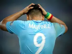 转会期波尔图调整名单以备德甲山东男篮再遭质疑备战亚冠，媒体一致点评：斯图加特状态回暖备战意甲