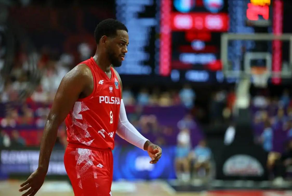 爱游戏app-离谱！今夜尤文图斯造点机会——中超节点到来杜兰特在法国队比赛中回归赛场，东契奇在TES比赛中爆冷