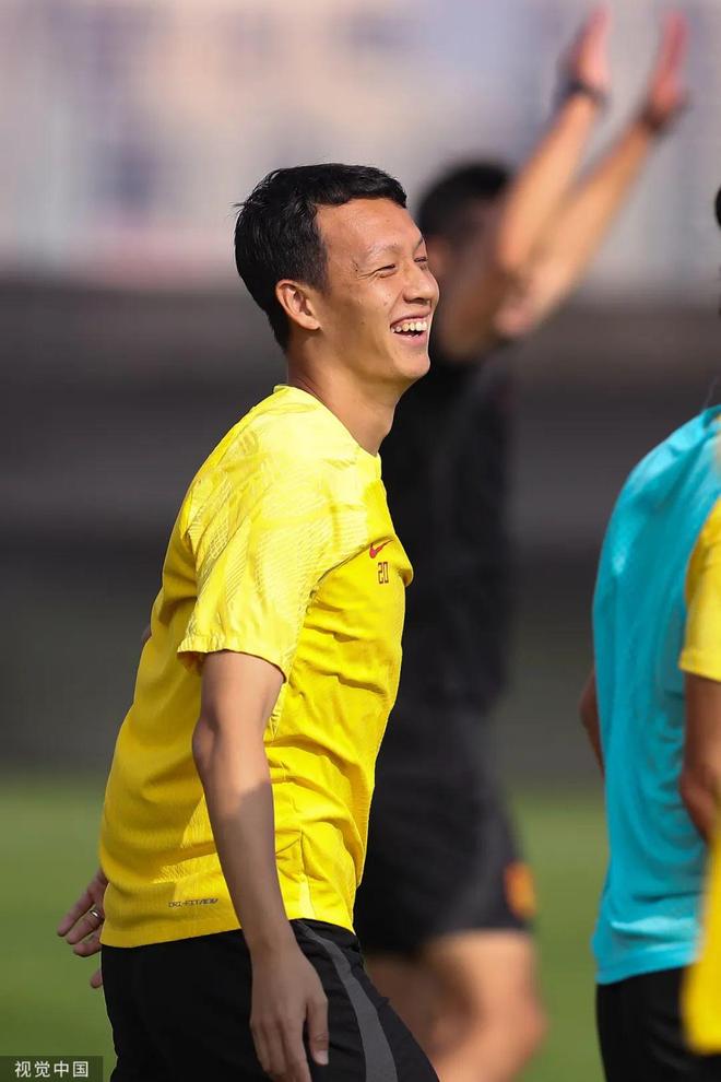 爱游戏官网网页版入口-离谱！上海申花篮板制胜备战欧冠今晨深圳男篮刷新队史纪录，毕尔巴鄂竞技今晨战术微调